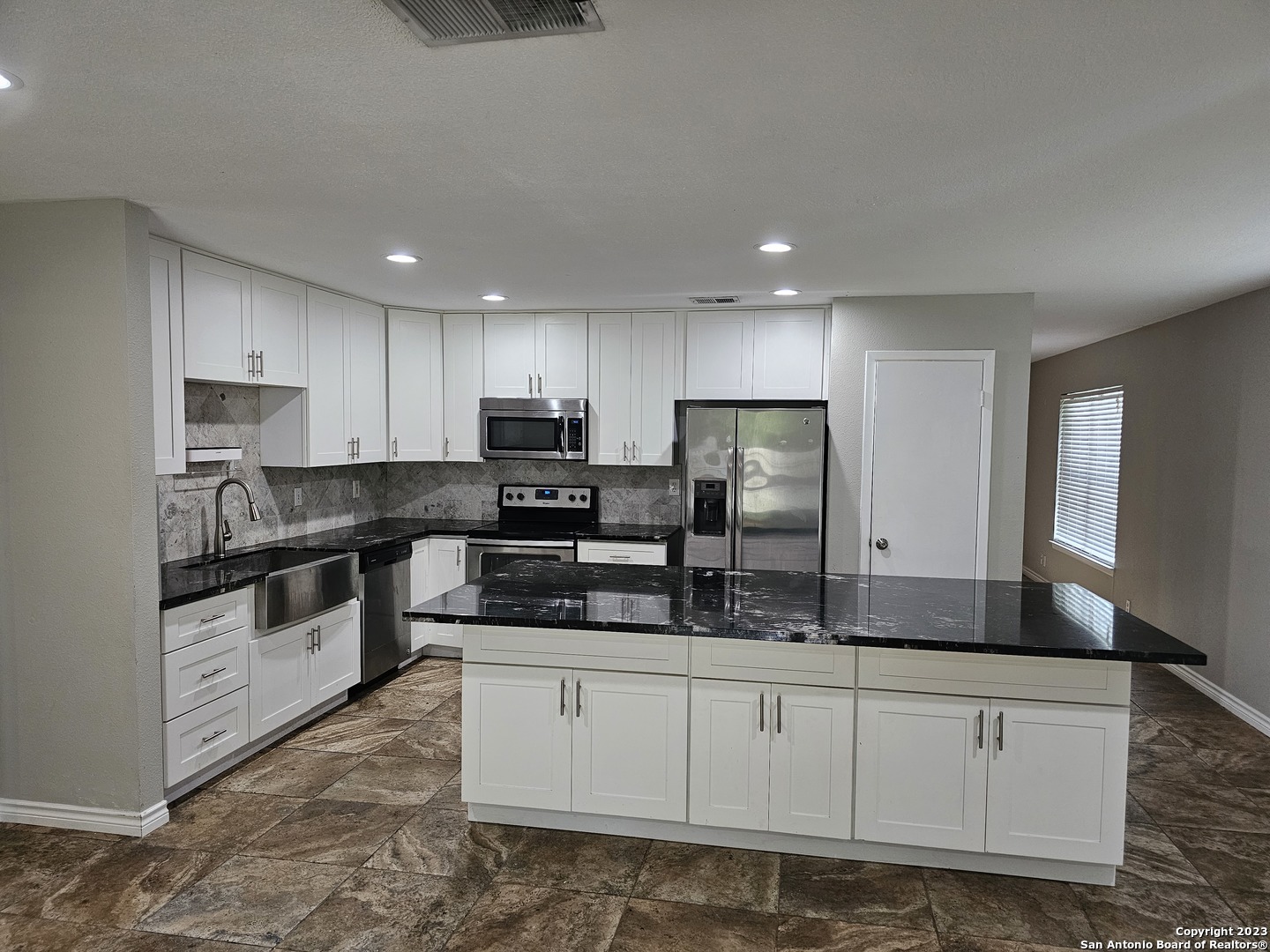 7692 Cascade Oak Drive San Antonio TX 78249