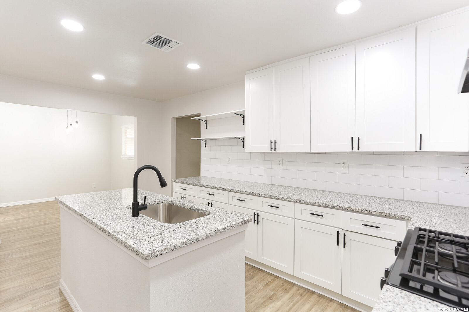 7118 Castleridge San Antonio TX 78227