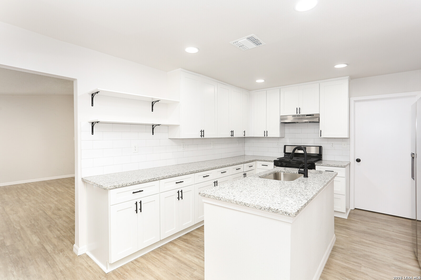7118 Castleridge San Antonio TX 78227