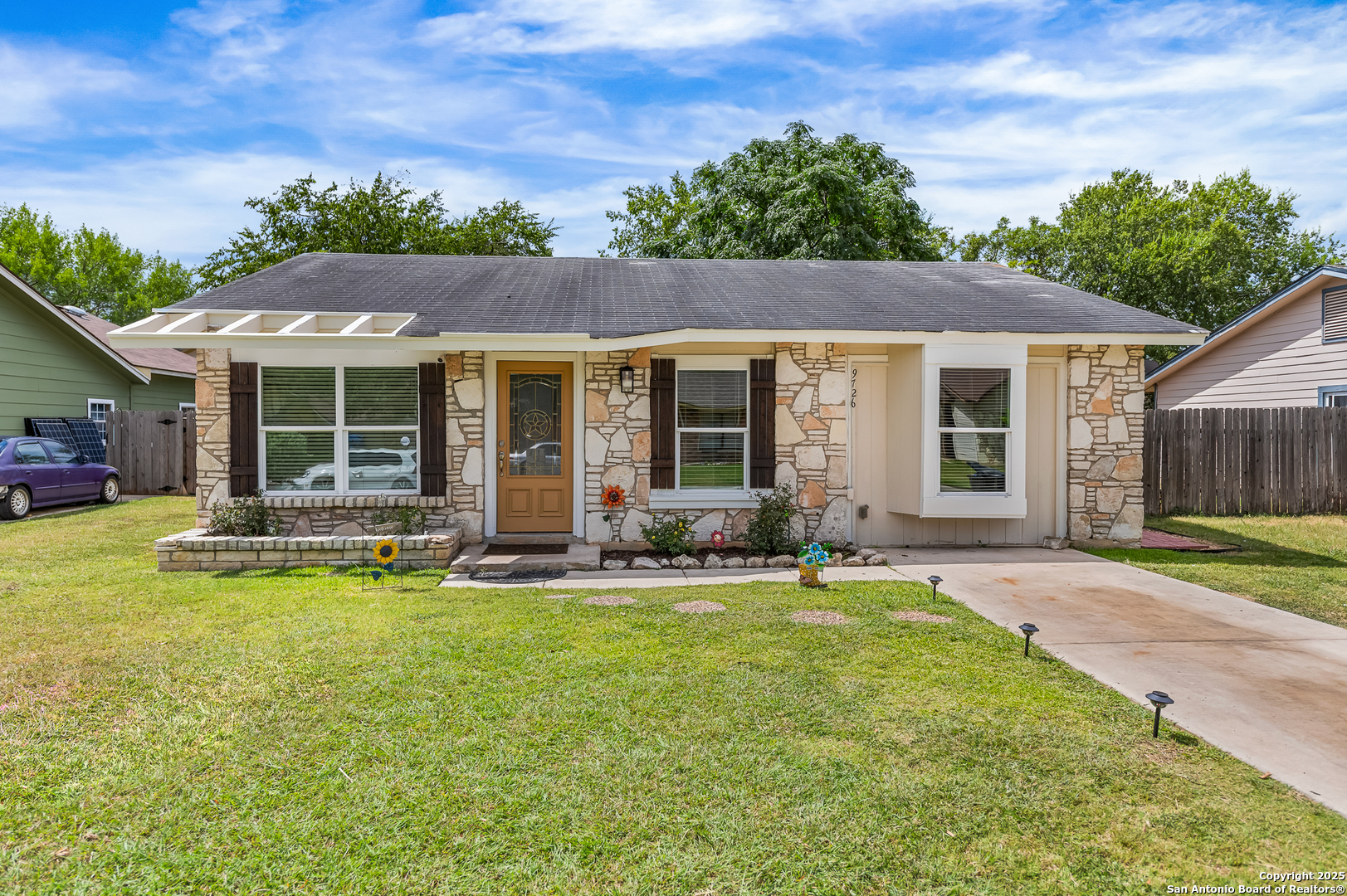 9726 Hidden Swan San Antonio TX 78250