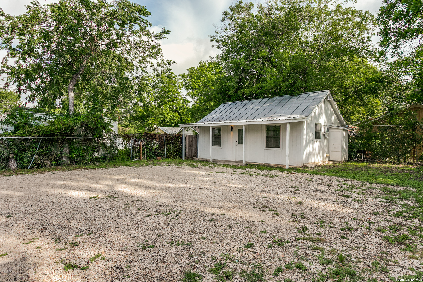 1121 Essex Street San Antonio TX 78210