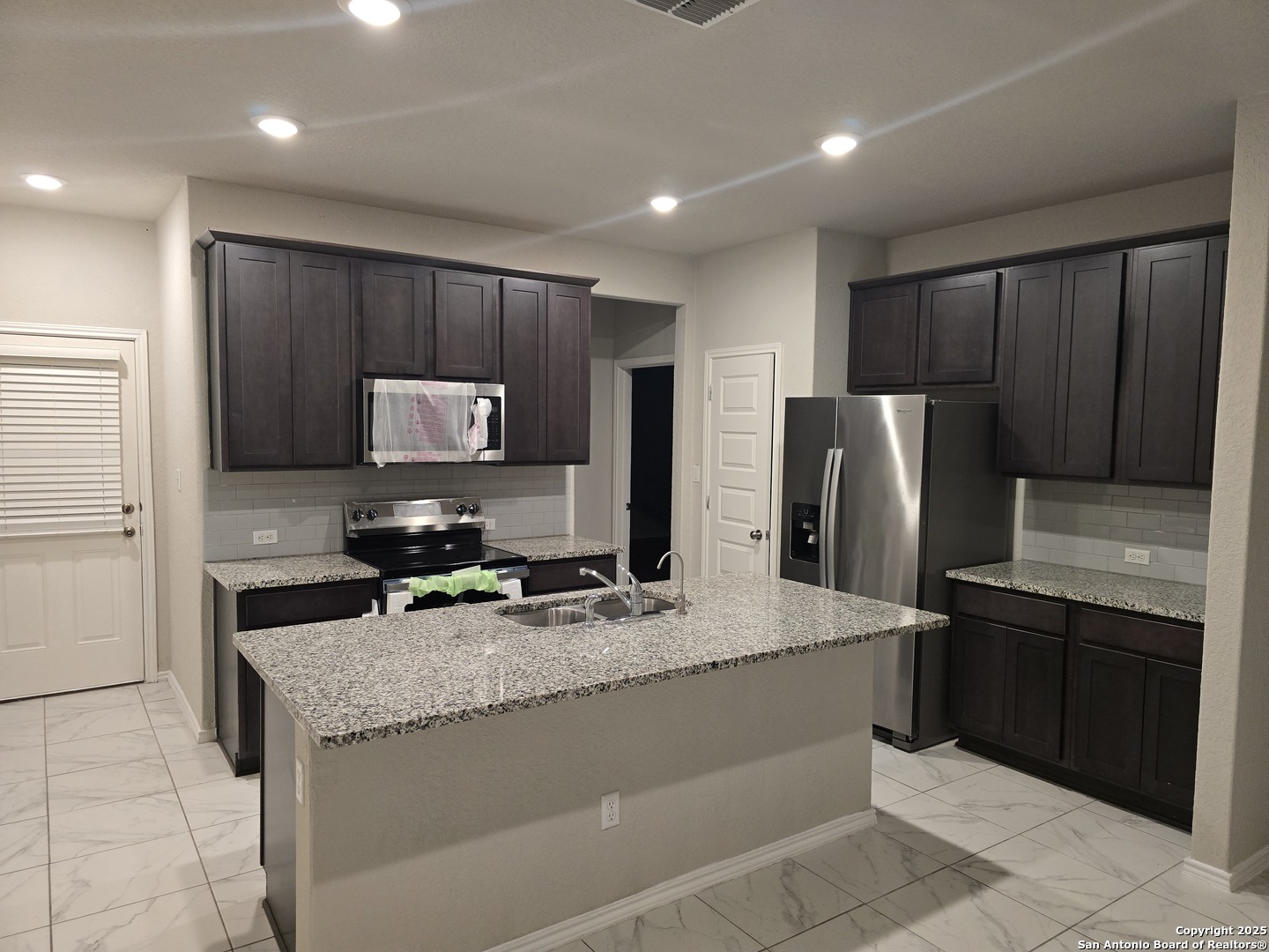 6123 Longhurst Way San Antonio TX 78218