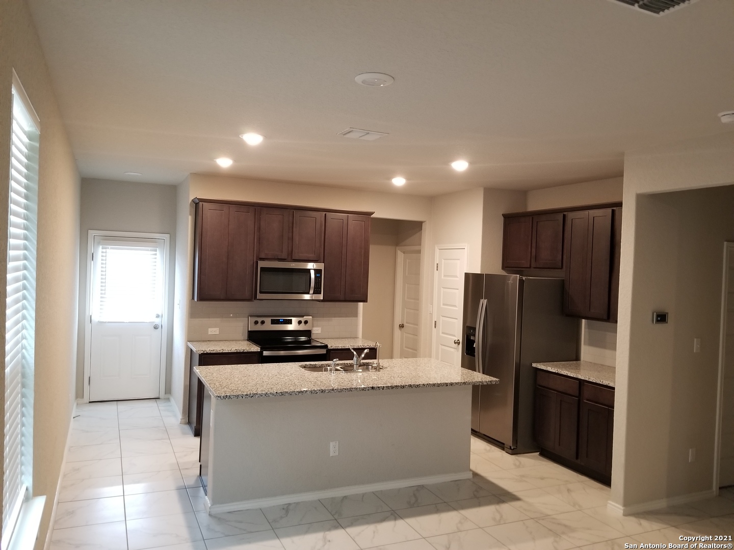 6123 Longhurst Way San Antonio TX 78218