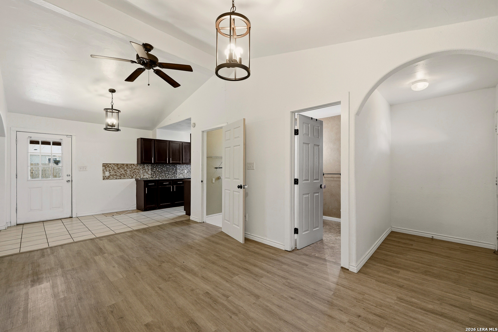106 Wayfarer San Antonio TX 78242