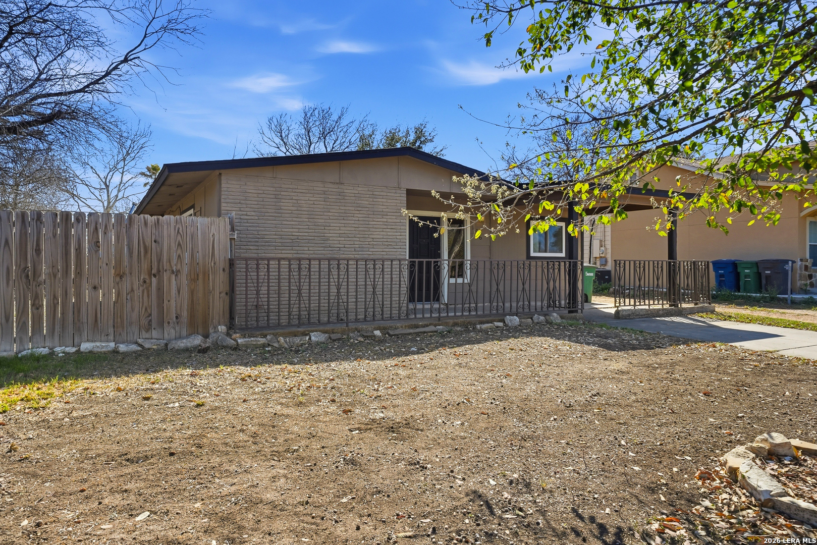 106 Wayfarer San Antonio TX 78242