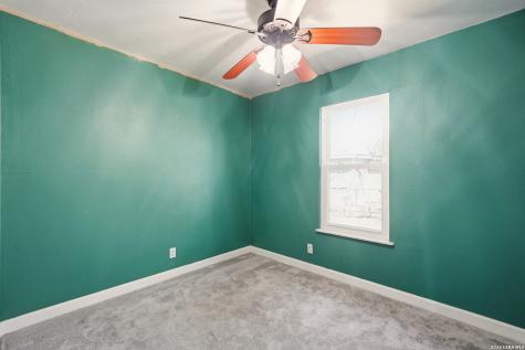 106 Wayfarer San Antonio TX 78242