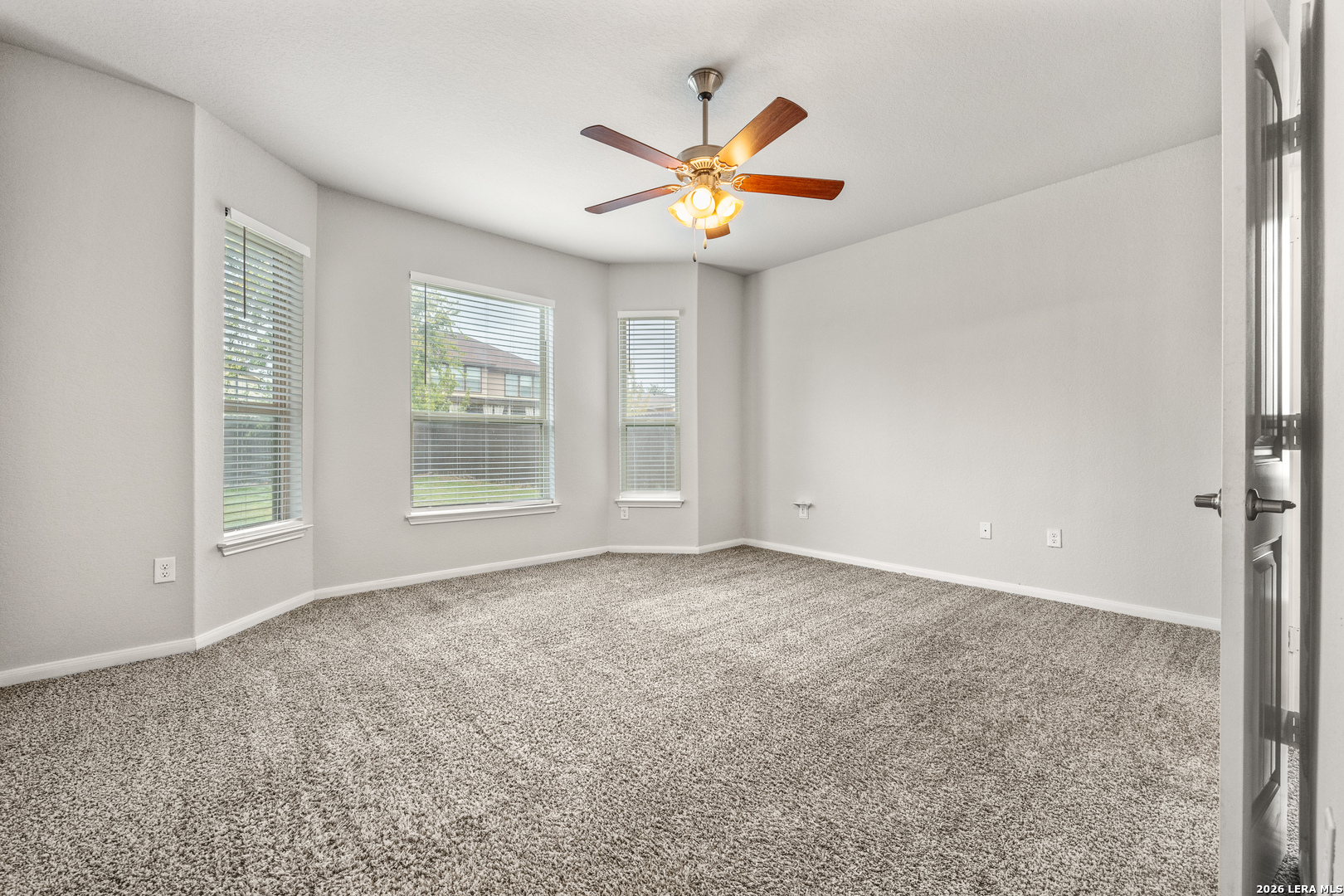5903 Bridle Bend San Antonio TX 78218