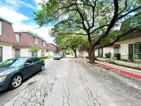 1045 Shook Avenue San Antonio TX 78212
