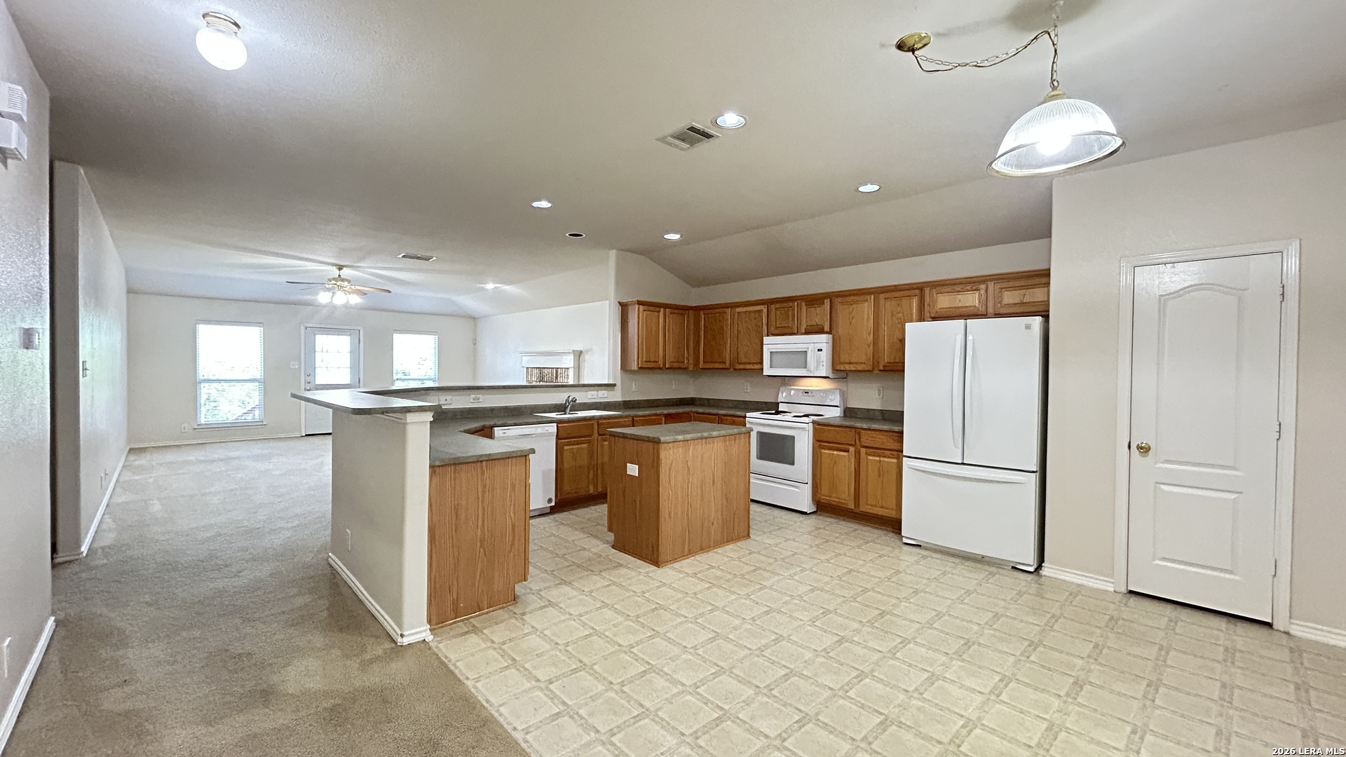 4906 Spyglass View San Antonio TX 78247