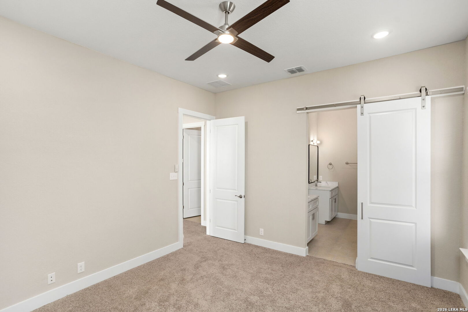 11831 Zarkava Way San Antonio TX 78230