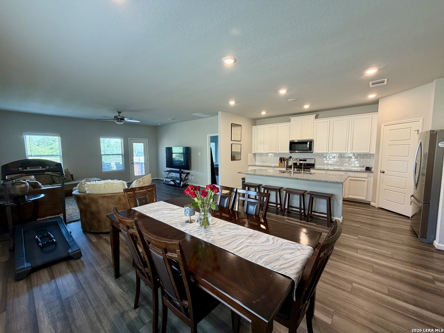 13107 Louberg Valley San Antonio TX 78253