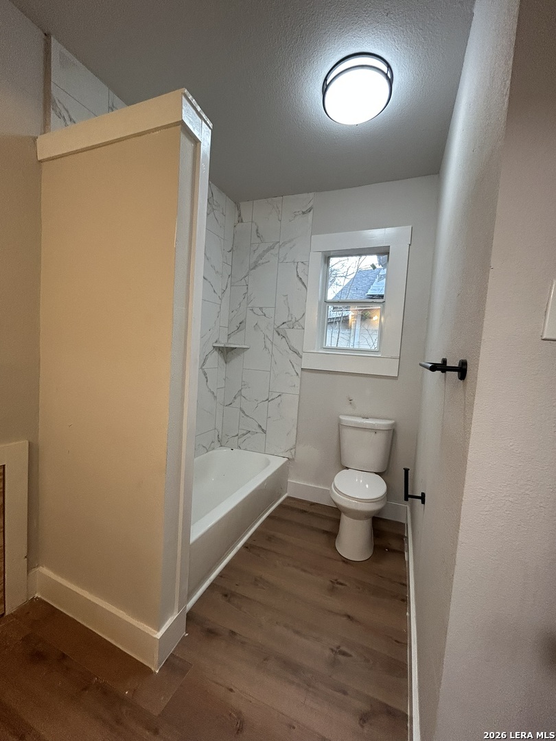 329 Hot Wells San Antonio TX 78223