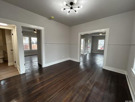 329 Hot Wells San Antonio TX 78223