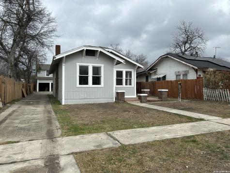329 Hot Wells San Antonio TX 78223