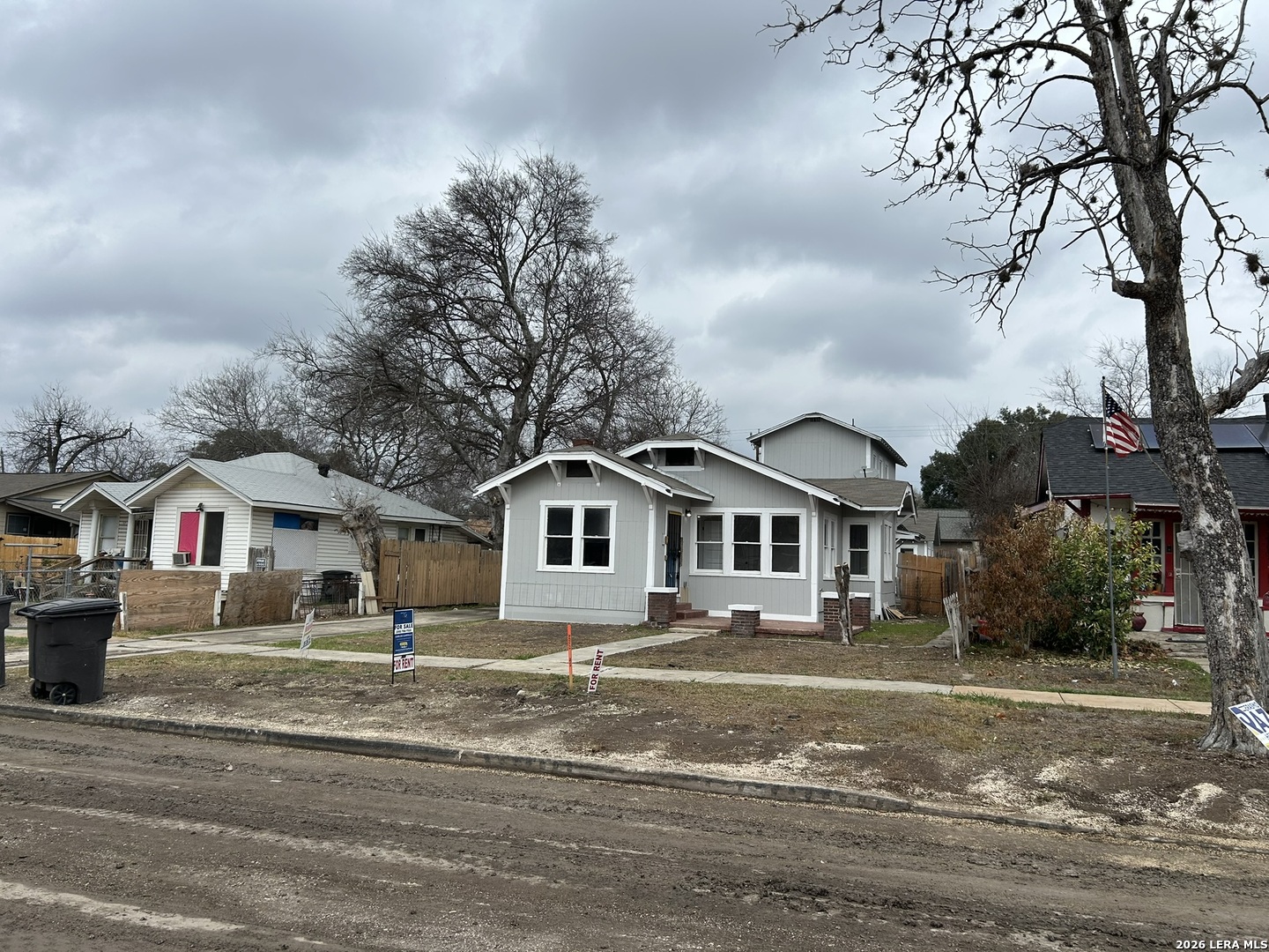 329 Hot Wells San Antonio TX 78223