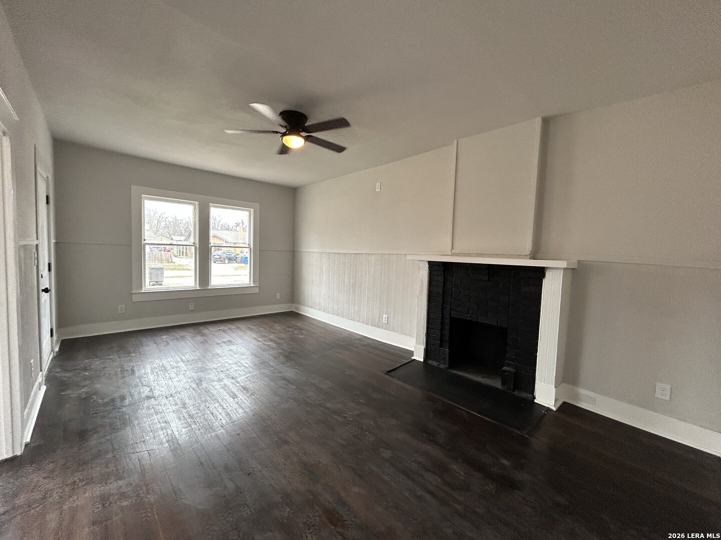 329 Hot Wells San Antonio TX 78223