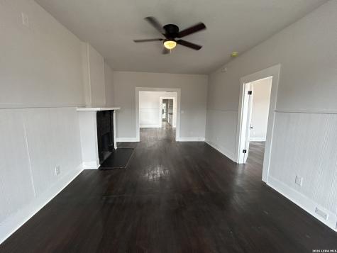 329 Hot Wells San Antonio TX 78223
