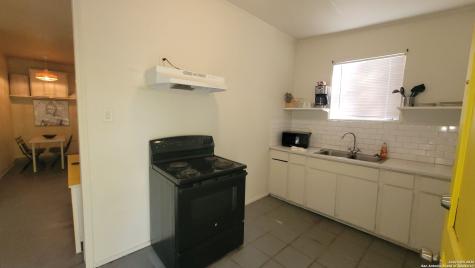 128 Saint Francis San Antonio TX 78204