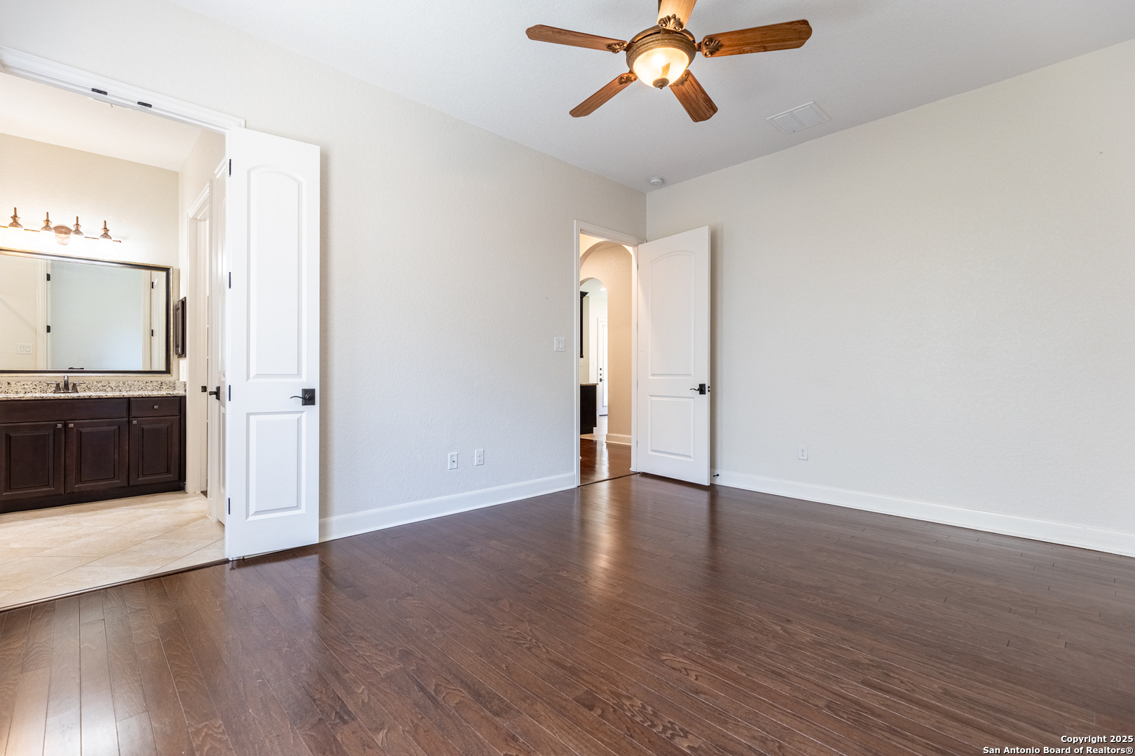 5041 Country Nest San Antonio TX 78253
