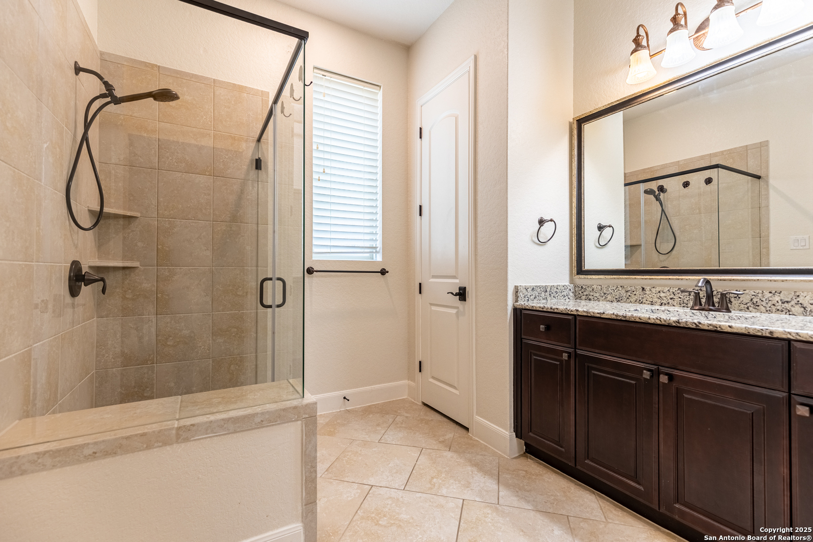 5041 Country Nest San Antonio TX 78253