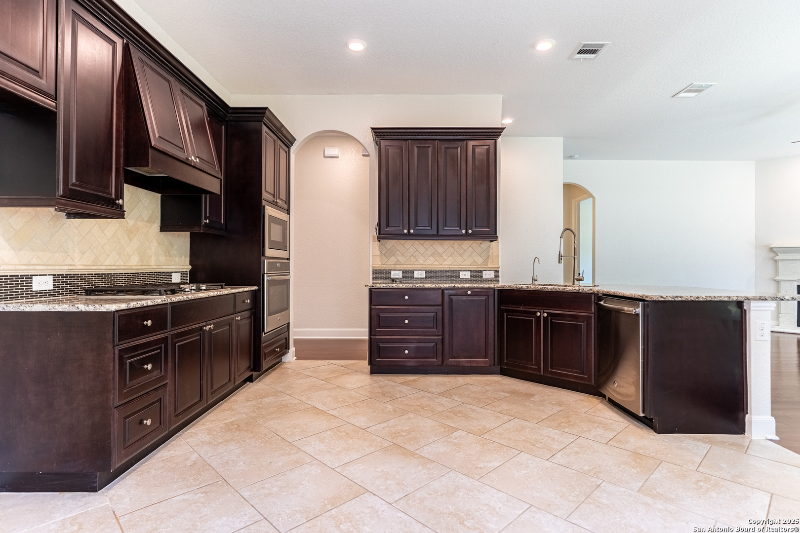 5041 Country Nest San Antonio TX 78253