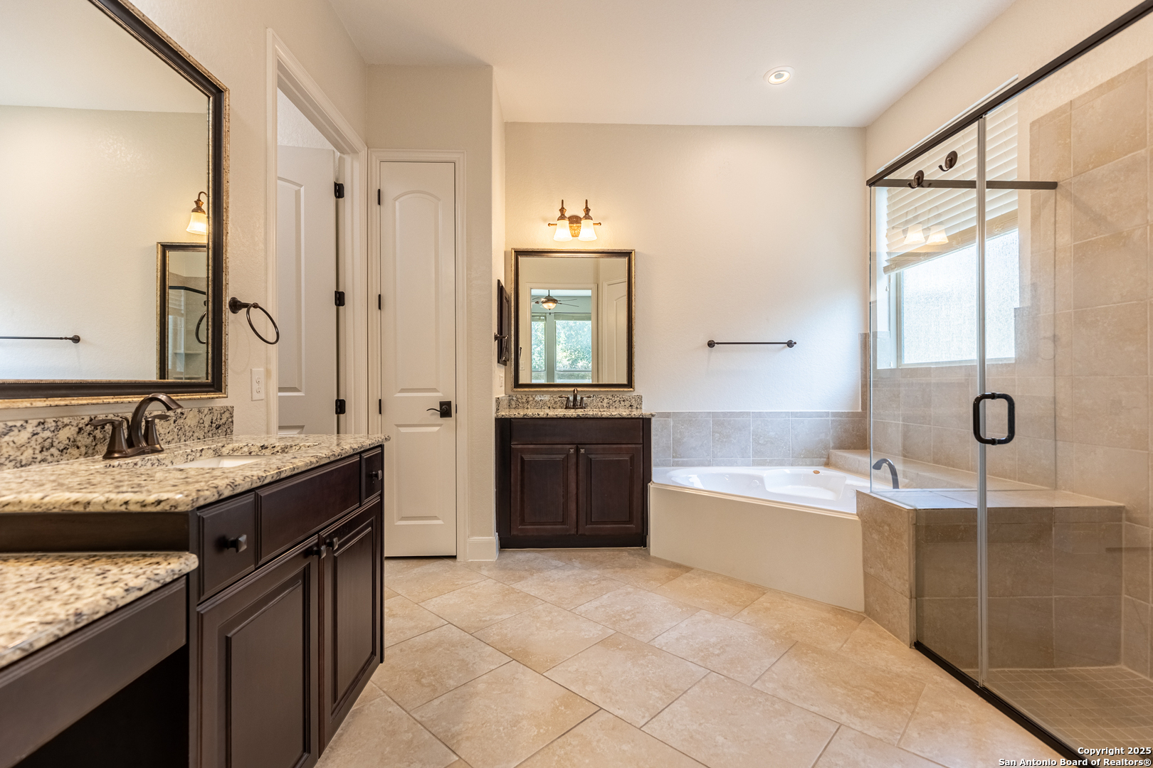 5041 Country Nest San Antonio TX 78253