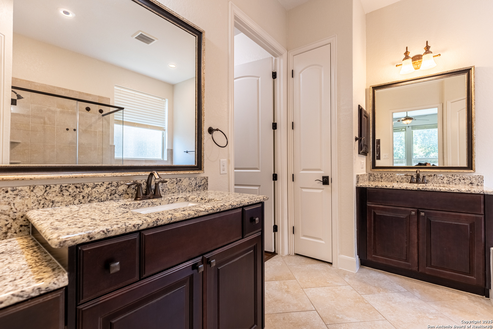 5041 Country Nest San Antonio TX 78253