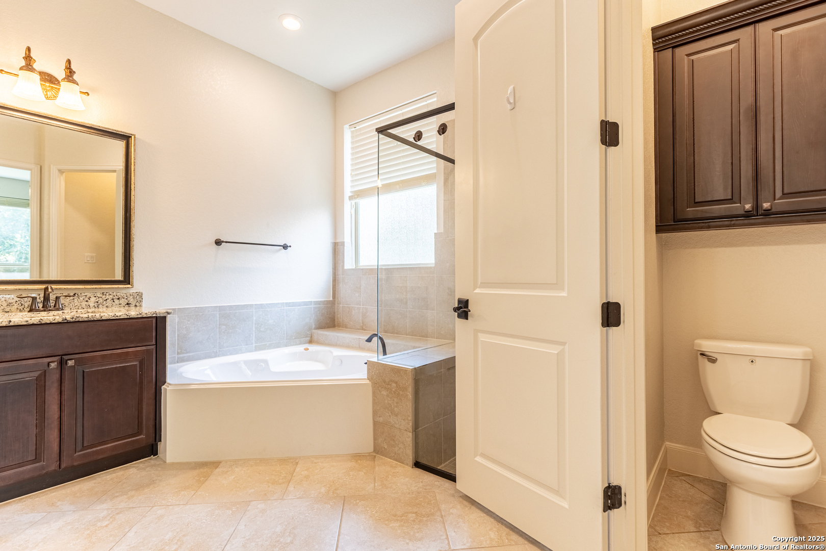 5041 Country Nest San Antonio TX 78253
