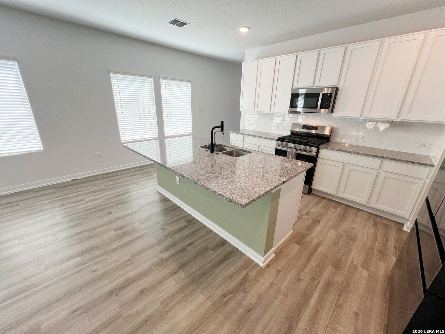 6614 Cibolo Springs Converse TX 78109