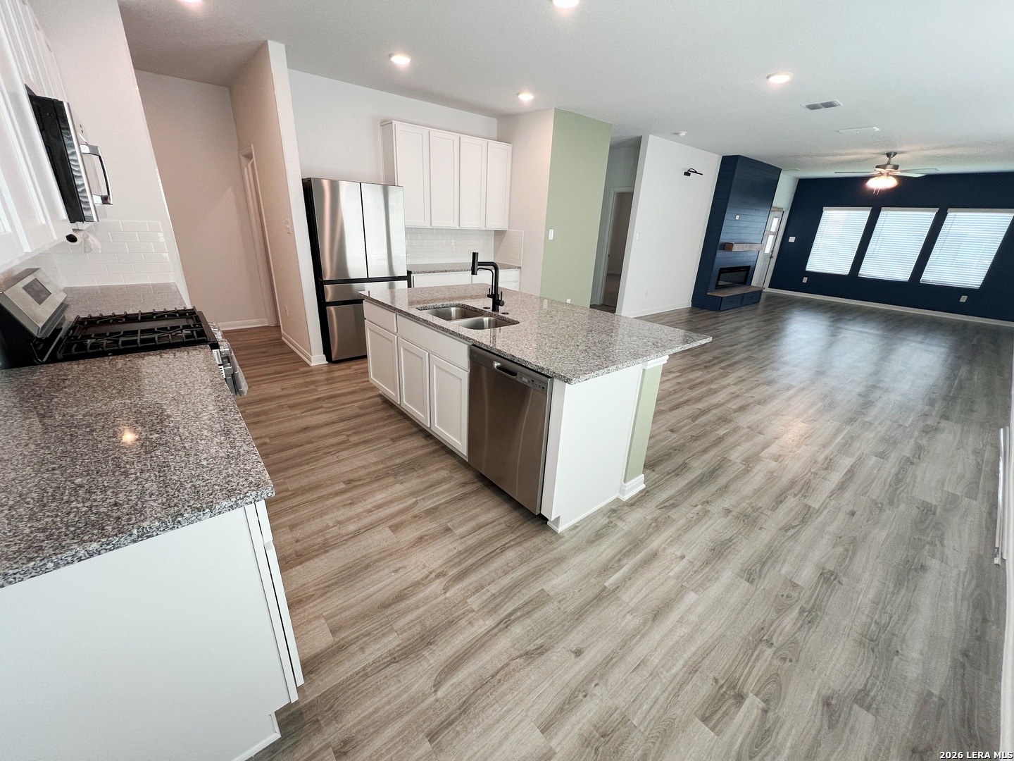 6614 Cibolo Springs Converse TX 78109