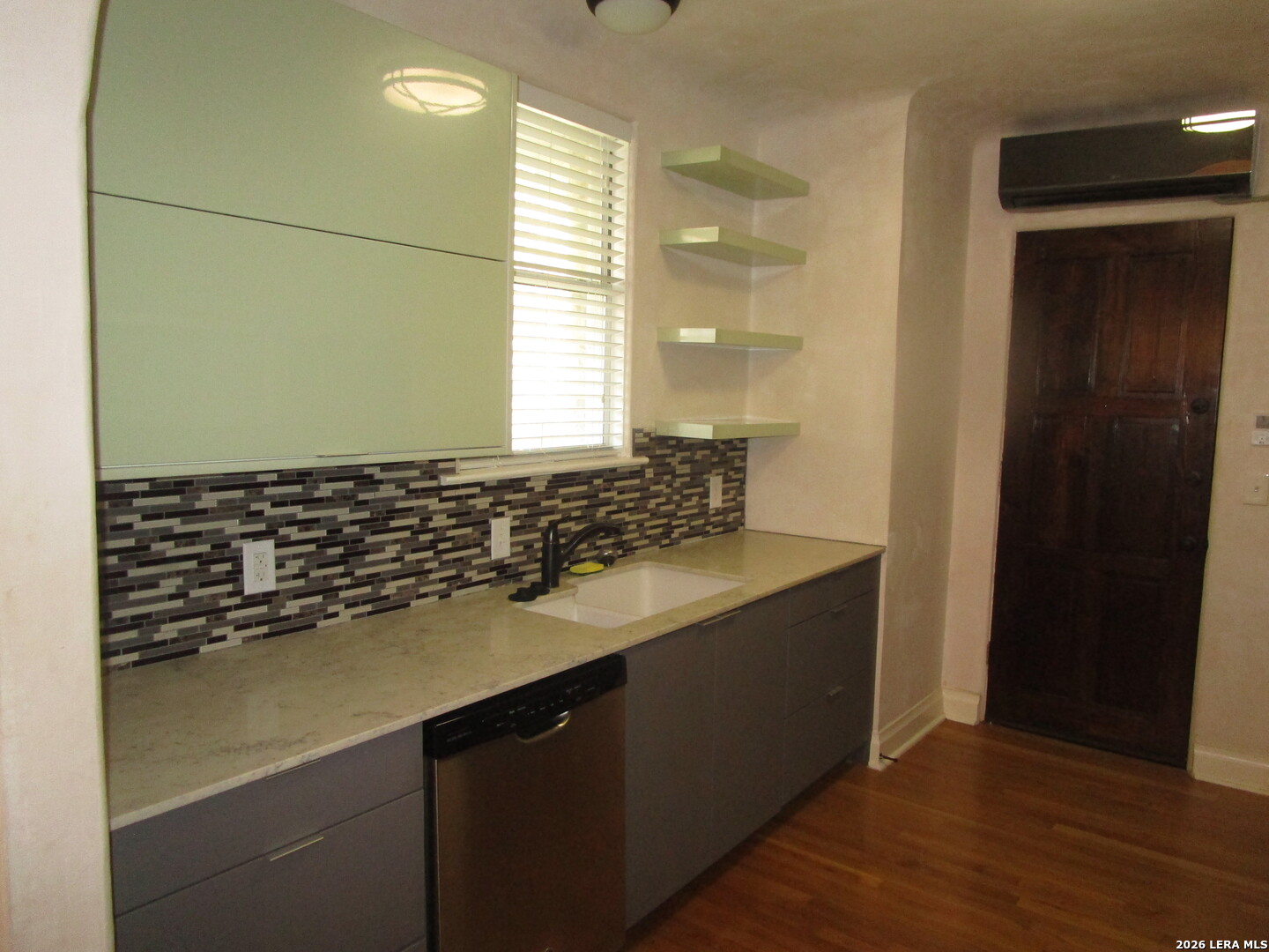 403 W Elsmere Place San Antonio TX 78212