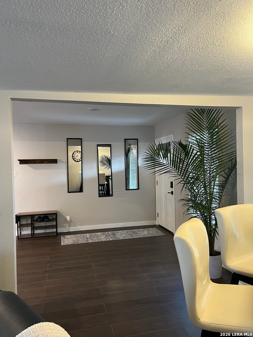 735 Sprucewood Lane San Antonio TX 78216