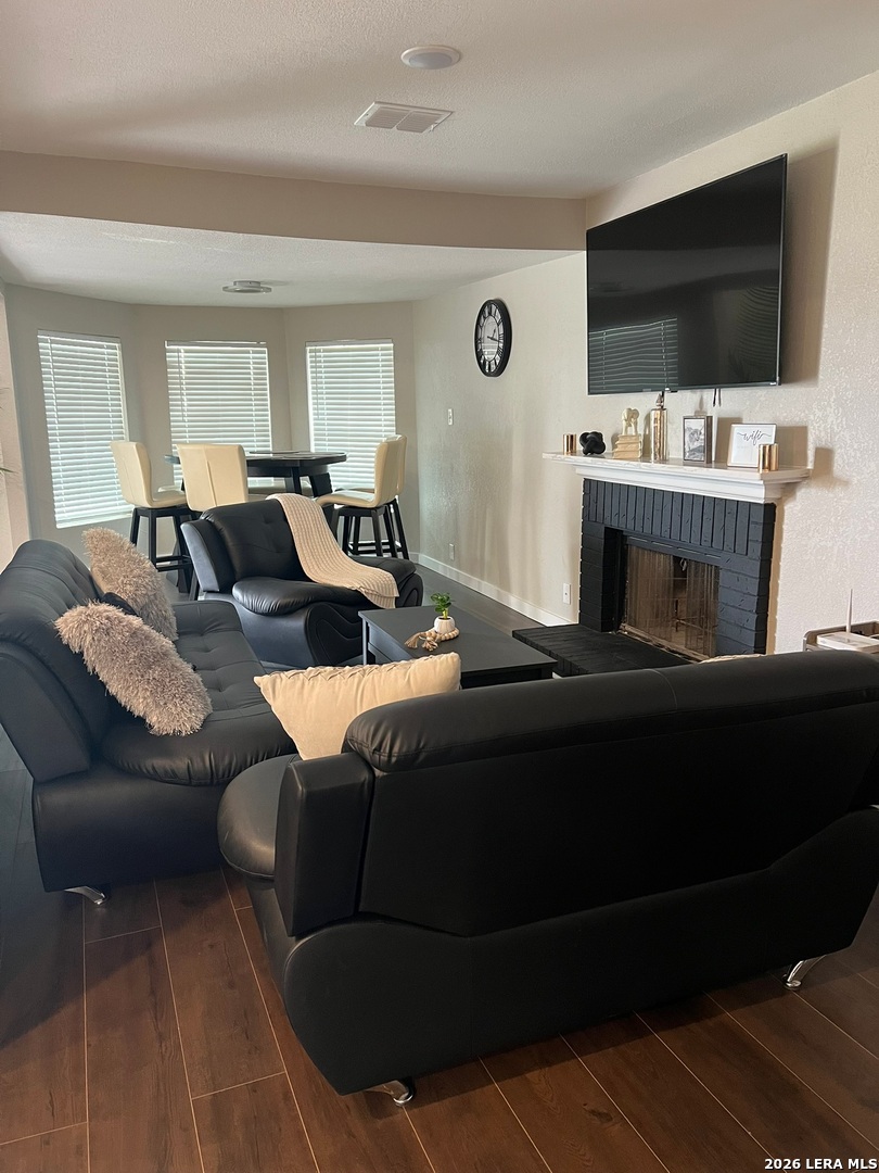 735 Sprucewood Lane San Antonio TX 78216