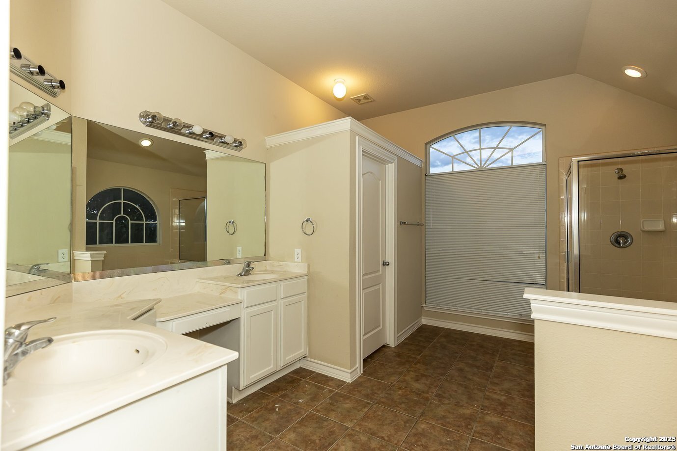 8427 Magdalena Run Helotes TX 78023