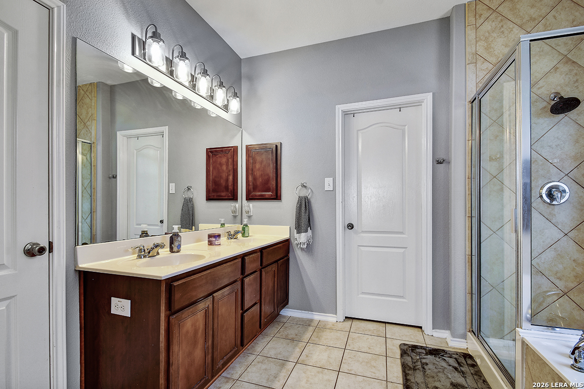 12306 Red Maple Way San Antonio TX 78253