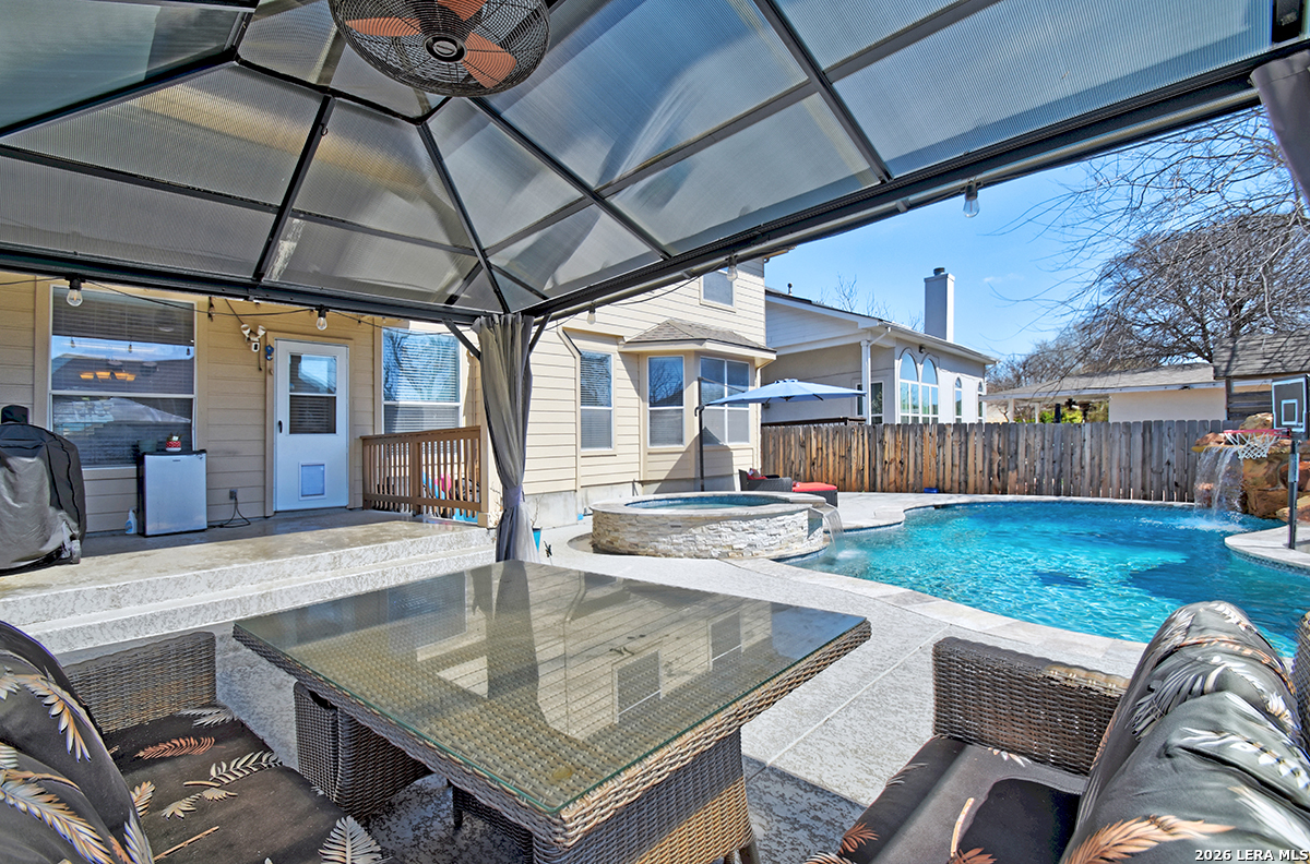 12306 Red Maple Way San Antonio TX 78253