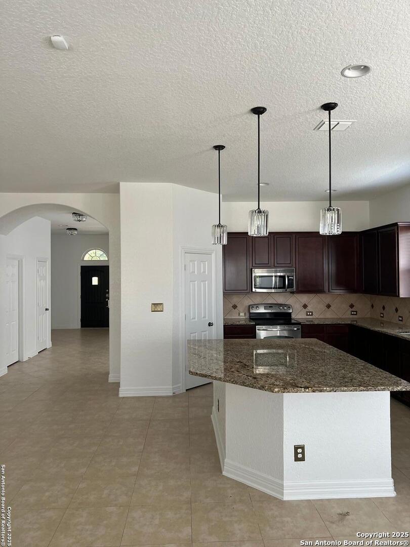 1818 Viljandi Moon San Antonio TX 78251