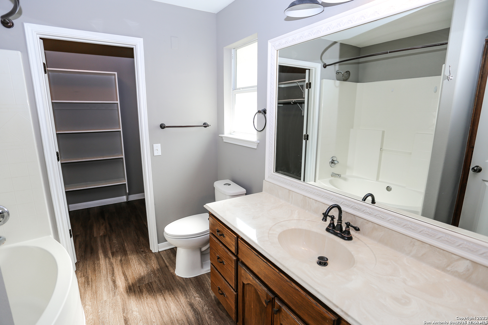 2172 Bentwood New Braunfels TX 78130
