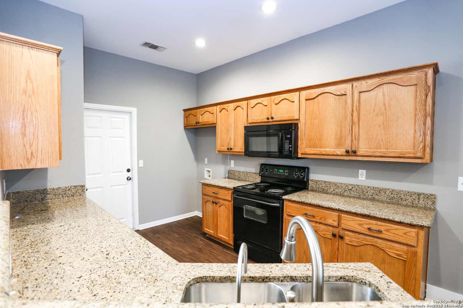 2172 Bentwood New Braunfels TX 78130