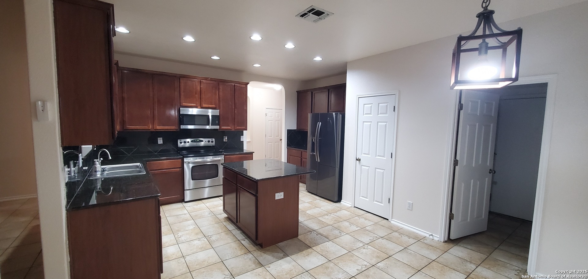 10131 Caspian Ledge San Antonio TX 78254