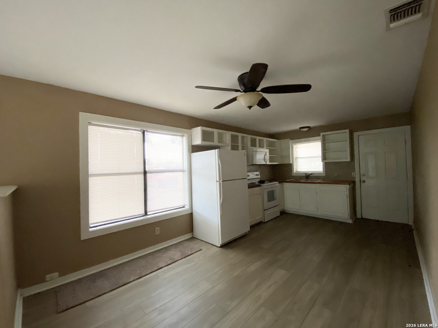 1810 E State Highway 97 Pleasanton TX 78064
