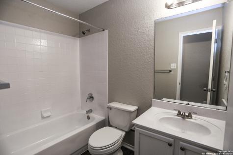 344 Scenic Meadow New Braunfels TX 78130