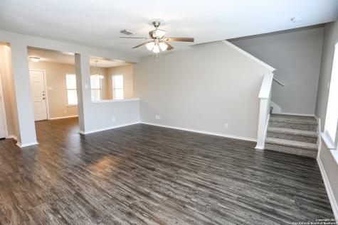344 Scenic Meadow New Braunfels TX 78130