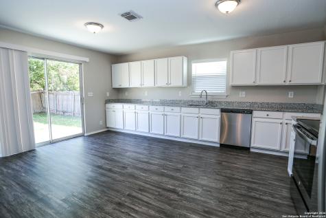 344 Scenic Meadow New Braunfels TX 78130