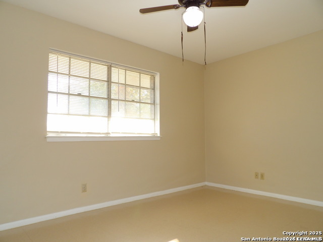 5637 Walzem Road Windcrest TX 78218