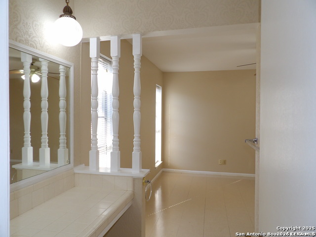 5637 Walzem Road Windcrest TX 78218