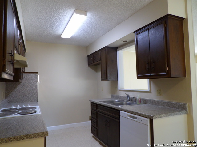 5637 Walzem Road Windcrest TX 78218