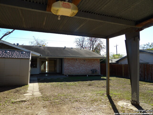5637 Walzem Road Windcrest TX 78218