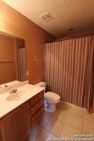 904 Abercorn Schertz TX 78154