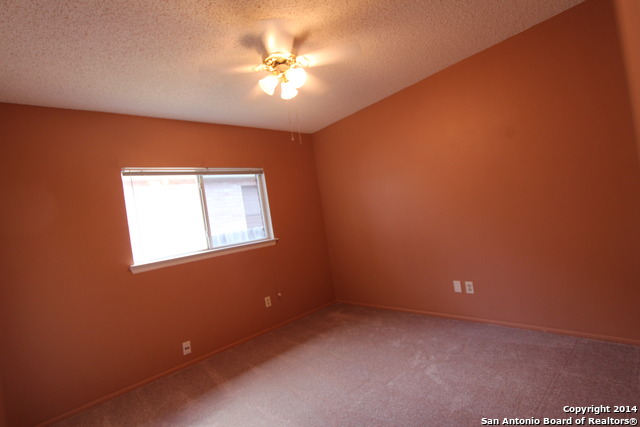 904 Abercorn Schertz TX 78154